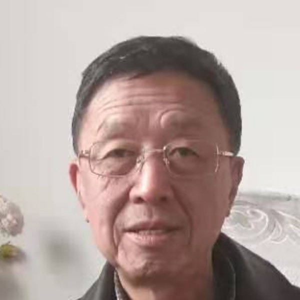 小淳老头的照片