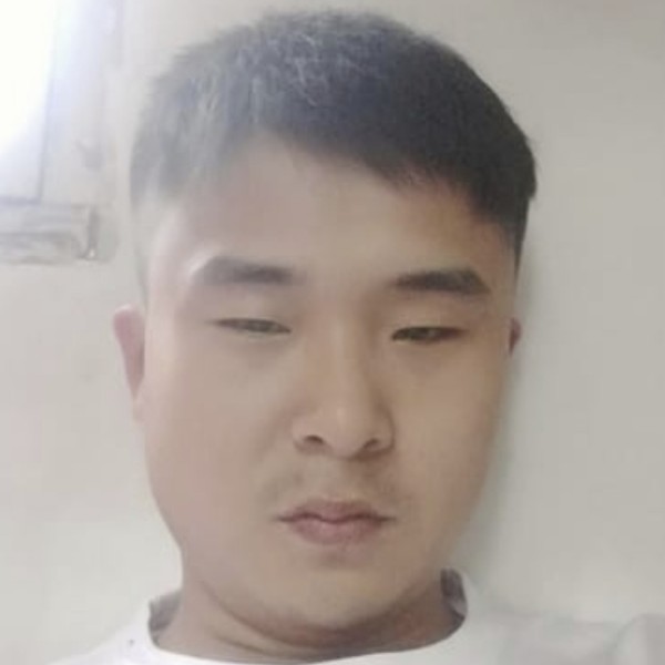 落拓说哈密瓜的照片