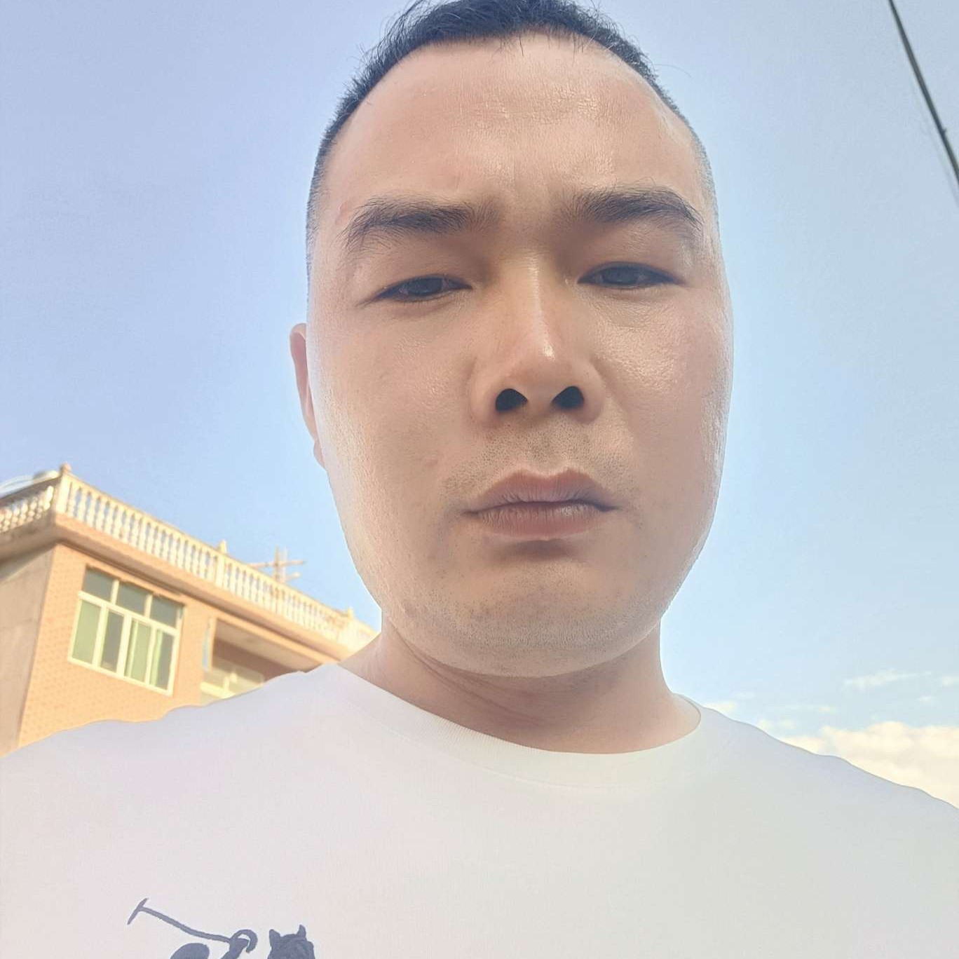啊亮啊的照片