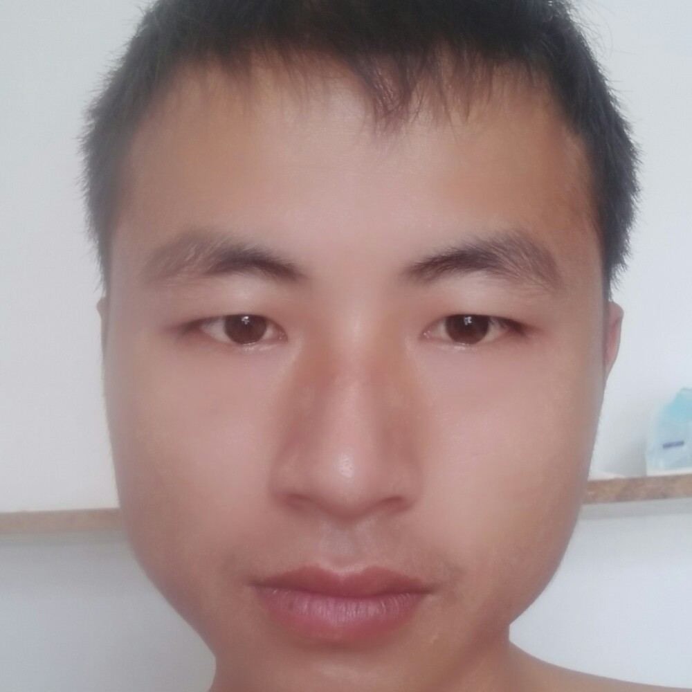 清曲的顺利的照片