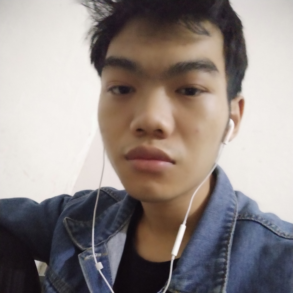跌跌撞撞的漂流瓶的照片