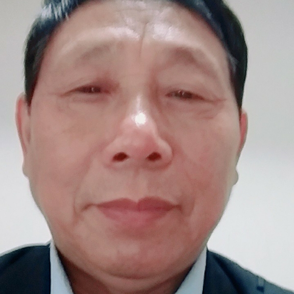 方盒相许贤惠的照片