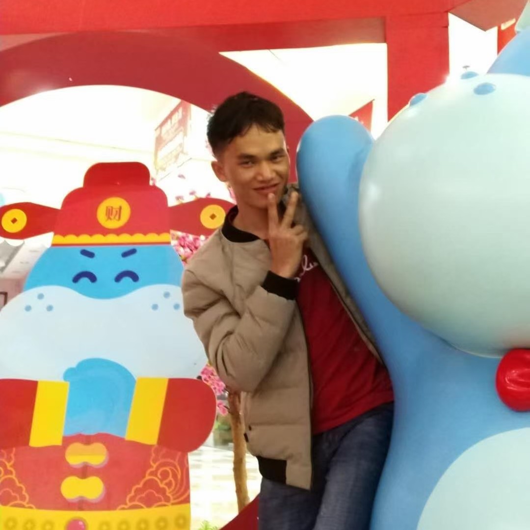 老实回首流岚的照片