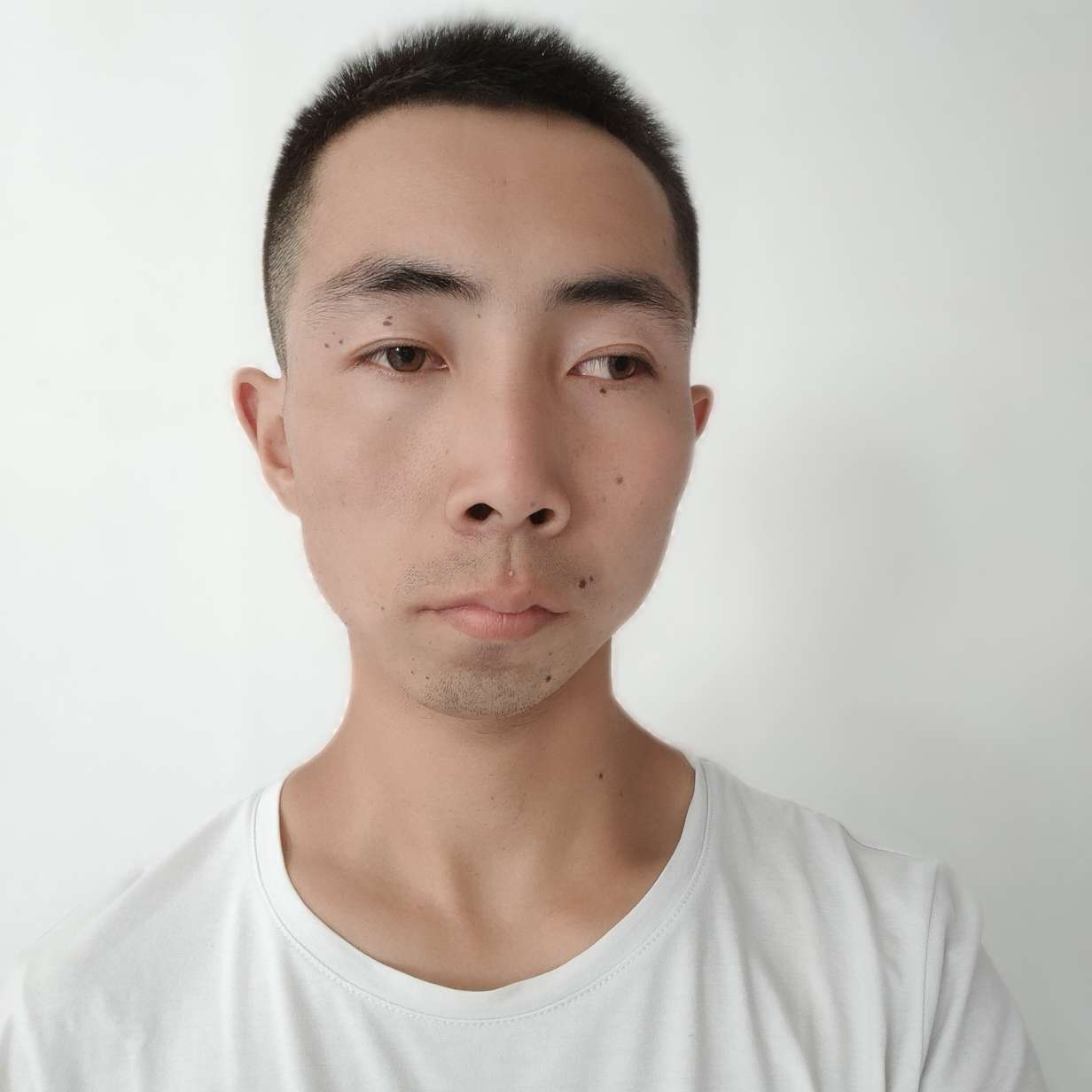 流岚苦恋错落的照片