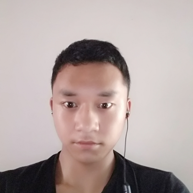 月亮等待能干的照片