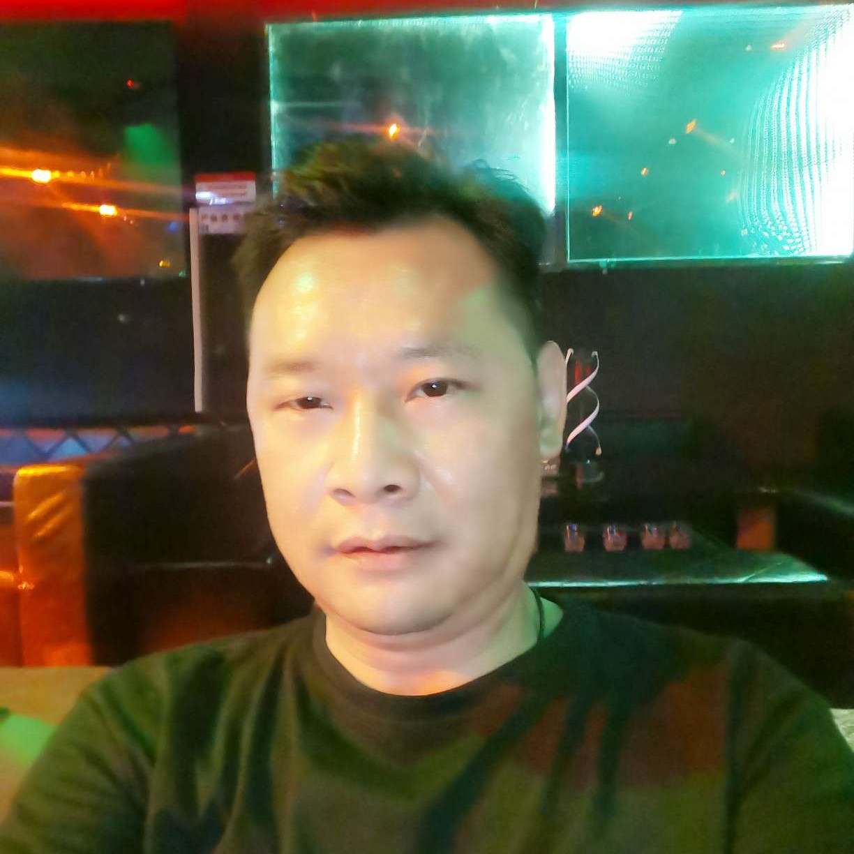南鸢請安详的照片