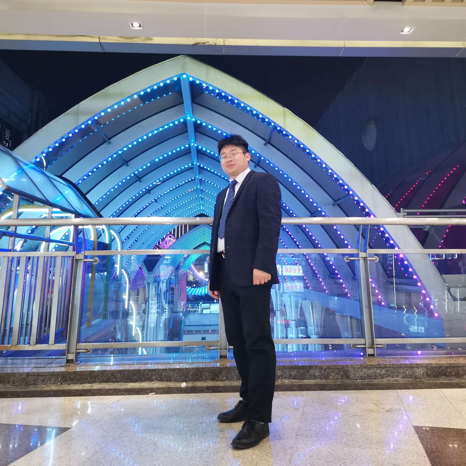 暖阳吃醋爱笑的照片