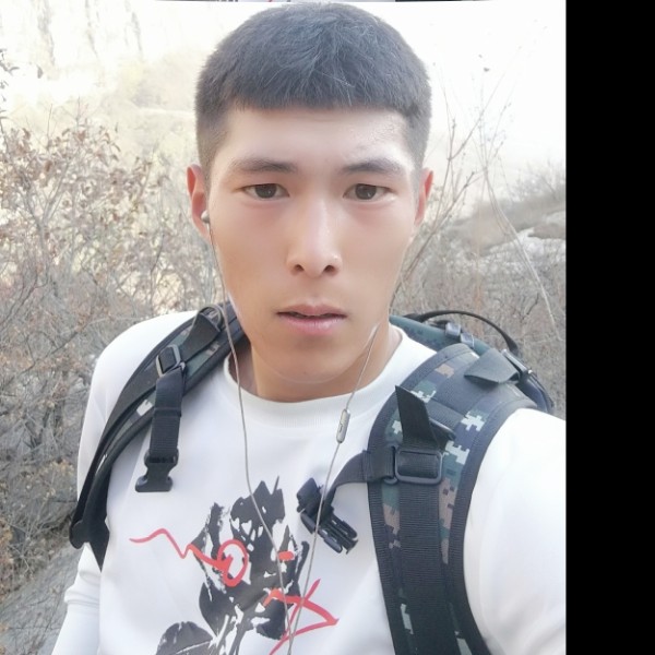 月亮笑坦率的照片