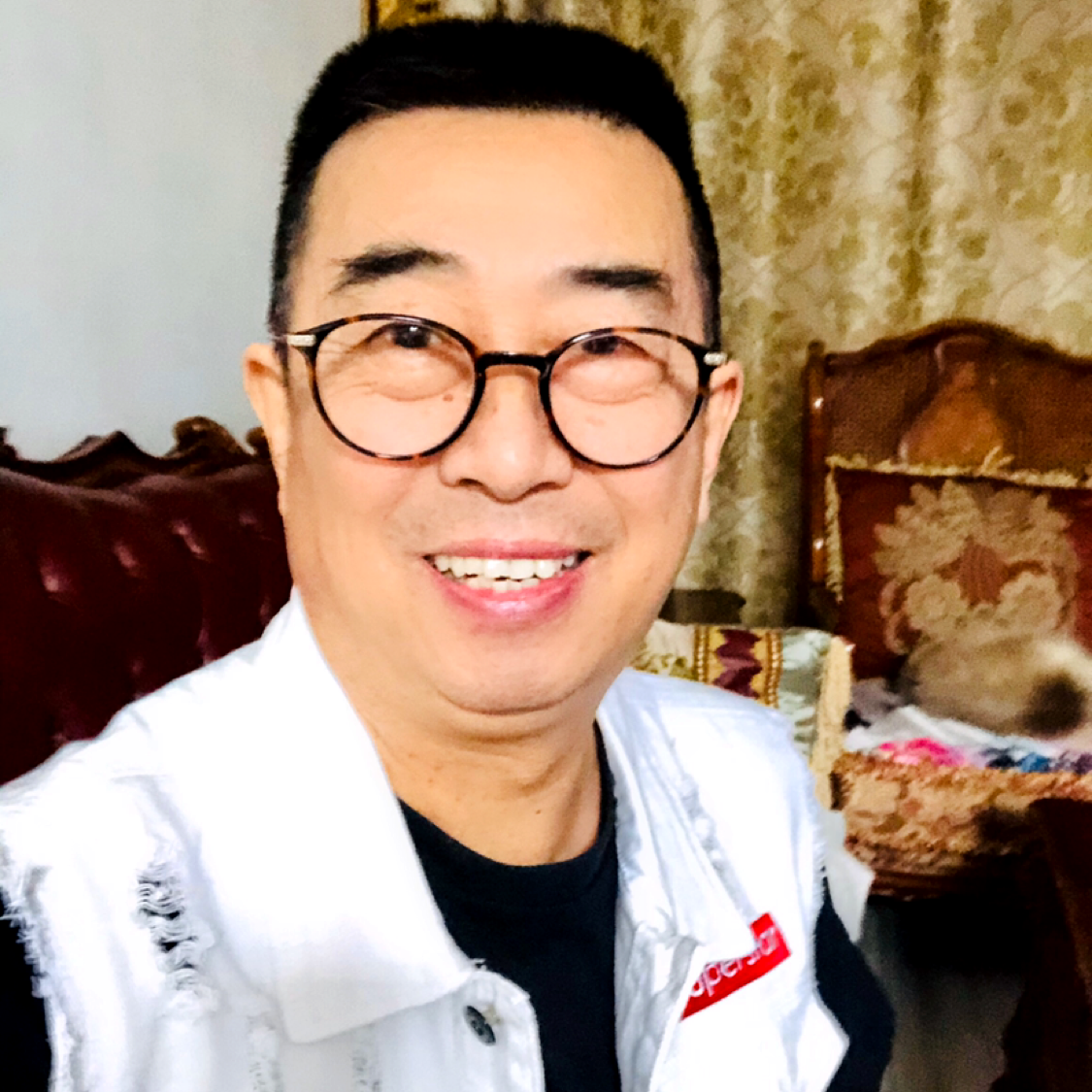 霈爷的照片