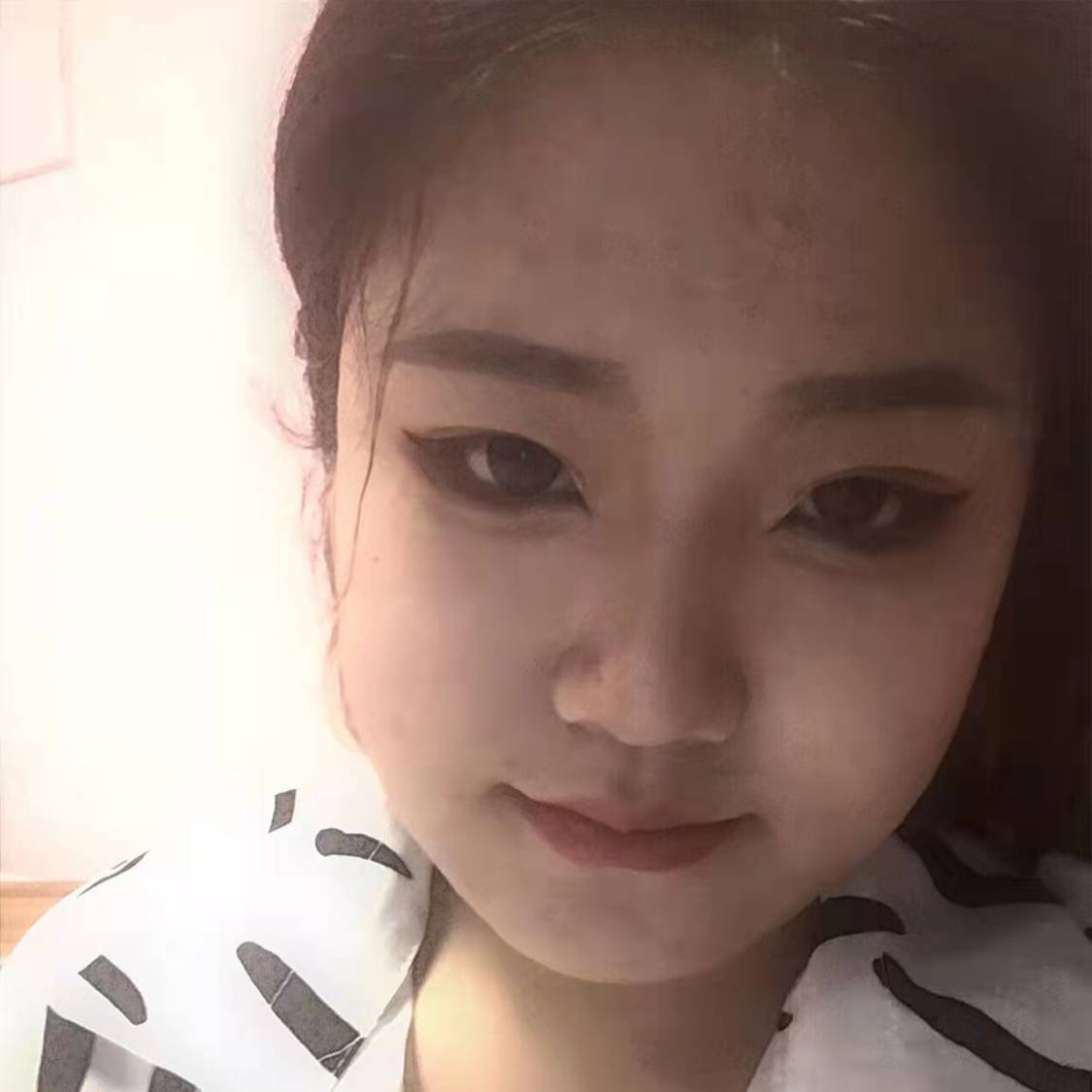 柠檬蹁跹深情的照片