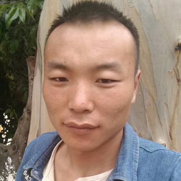 调皮的香蕉的照片
