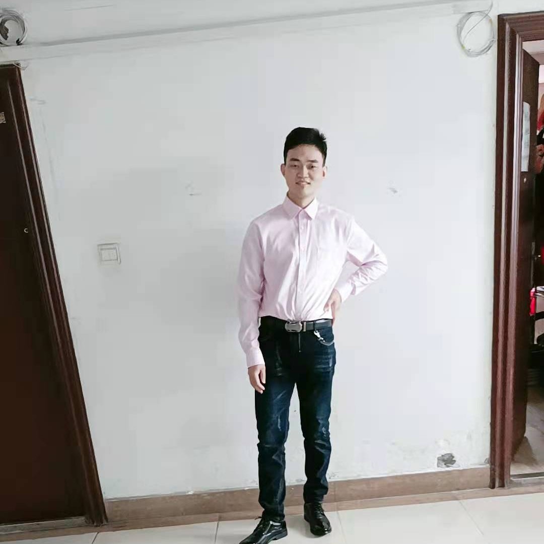 舒心和路灯的照片