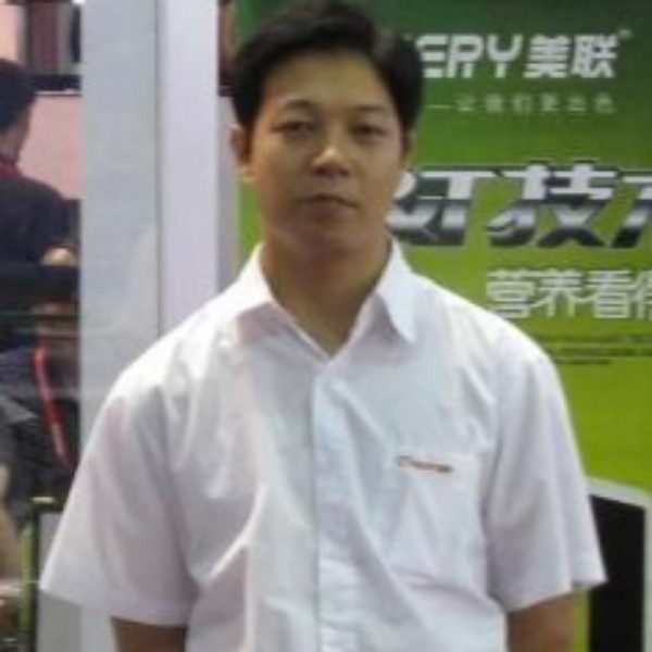 骑驴赏月的照片