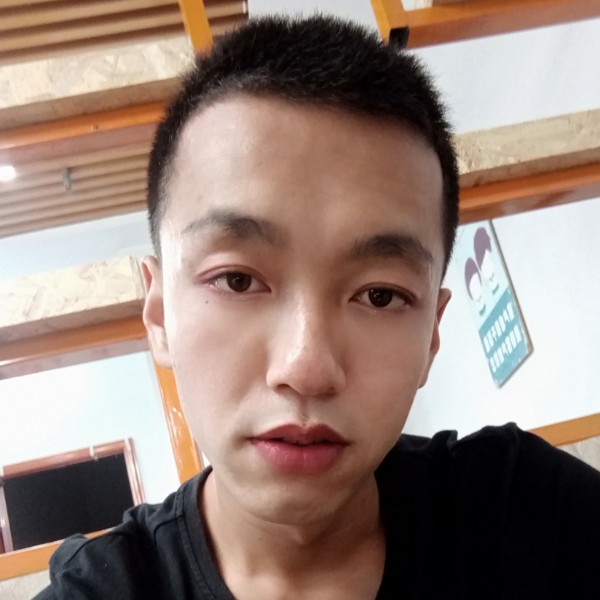 青春默不作声疼痛的照片