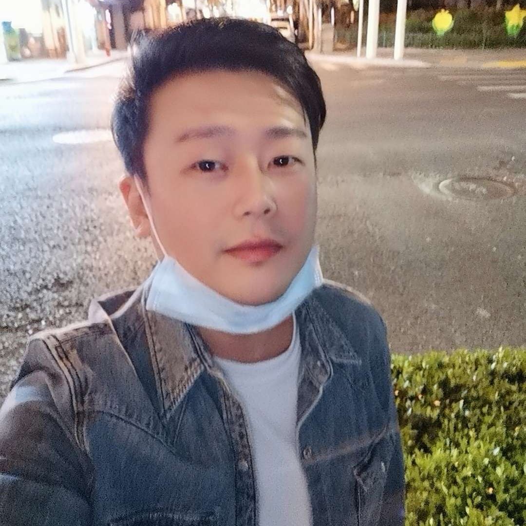 鹿小哥的照片