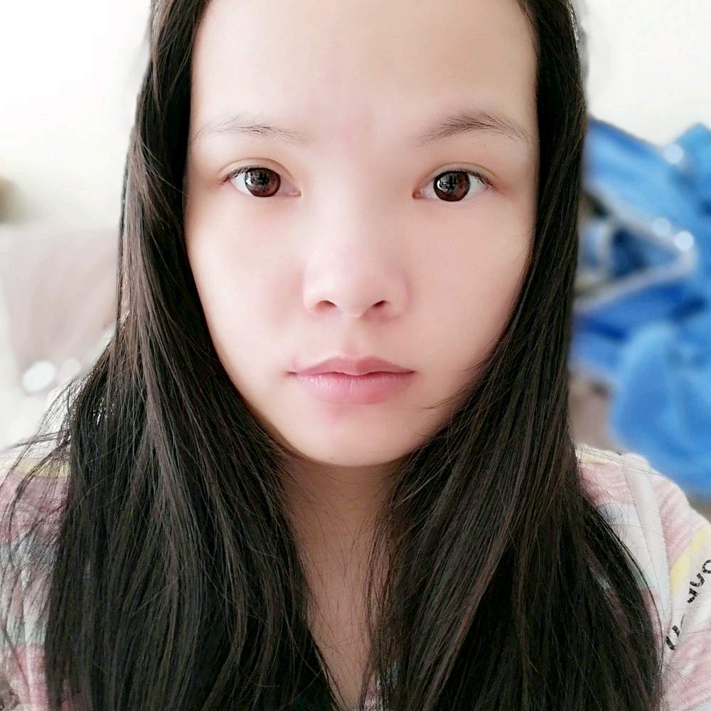 清爽回眸芹菜的照片