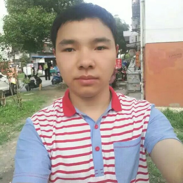 红尘困住我年少的照片