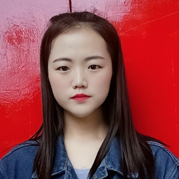 追寻倾心百合的照片