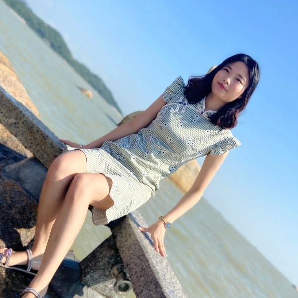 天空漫步开心的照片