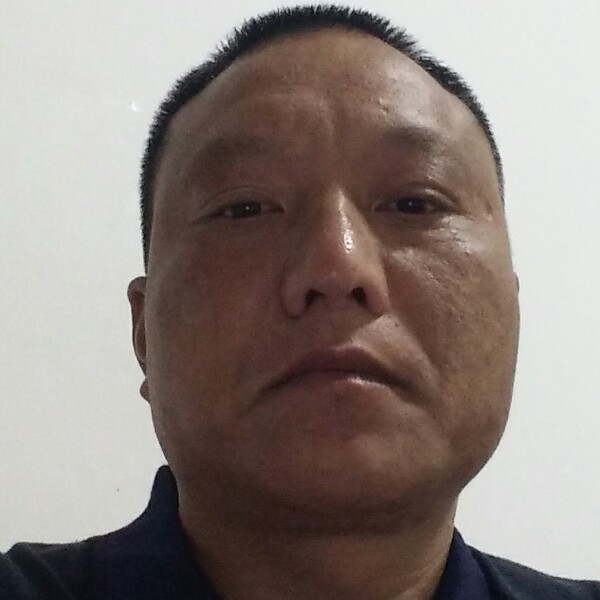 练友军的照片