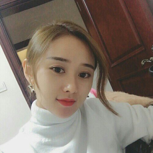董希的照片