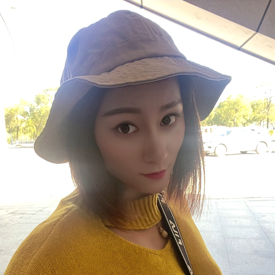 若溪外向的照片