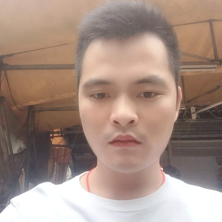 心锁蹙眉畅快的照片