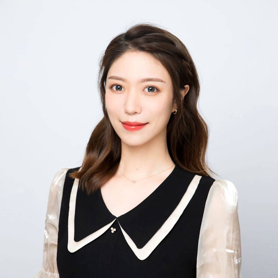 佩小妞的照片