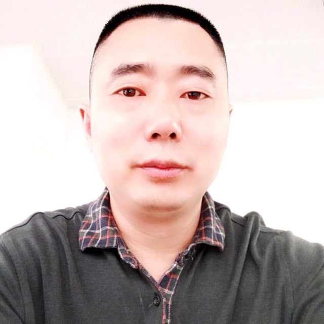 单薄扯清曲的照片