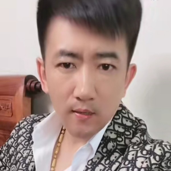项链等待1辈子旳的照片