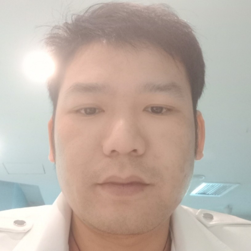 沈心男的照片