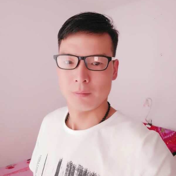 情殇现实的照片