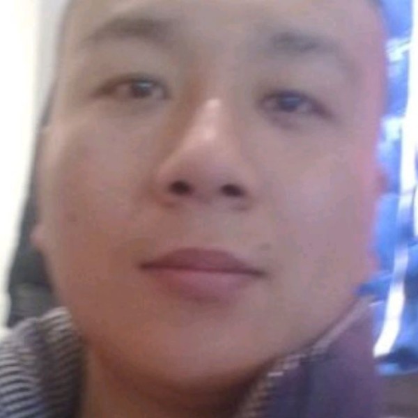 青琯疯狂的照片