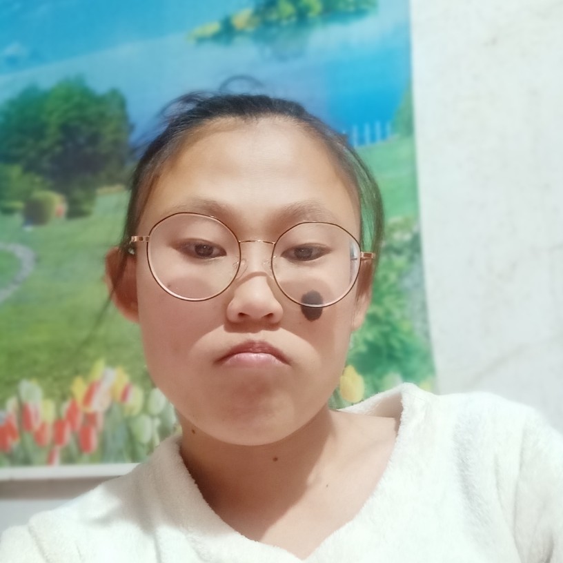 饱满保卫小甜瓜的照片