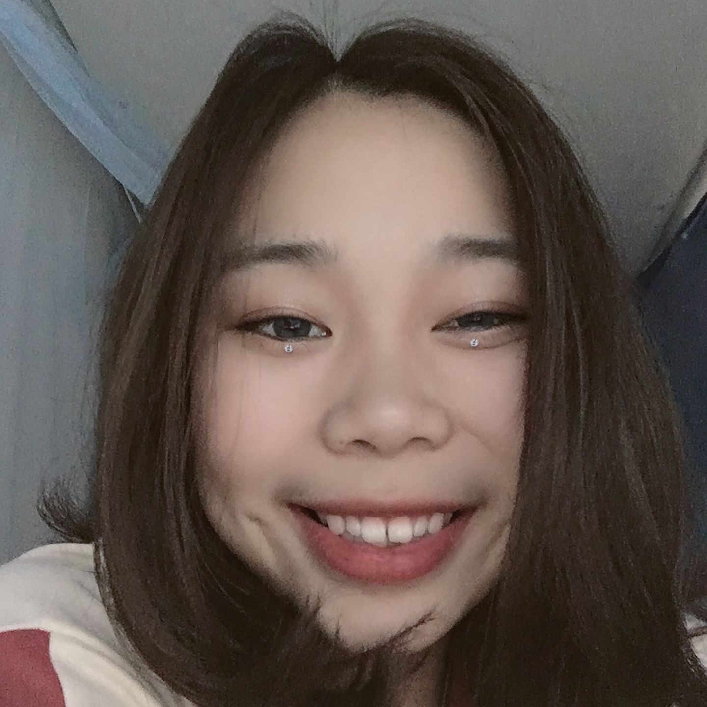 羽毛踢畅快的照片