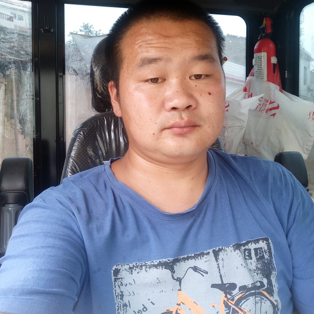 铁手挖$人生的照片