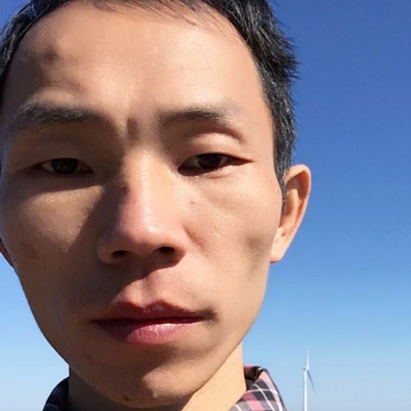 磬音淡淡的照片