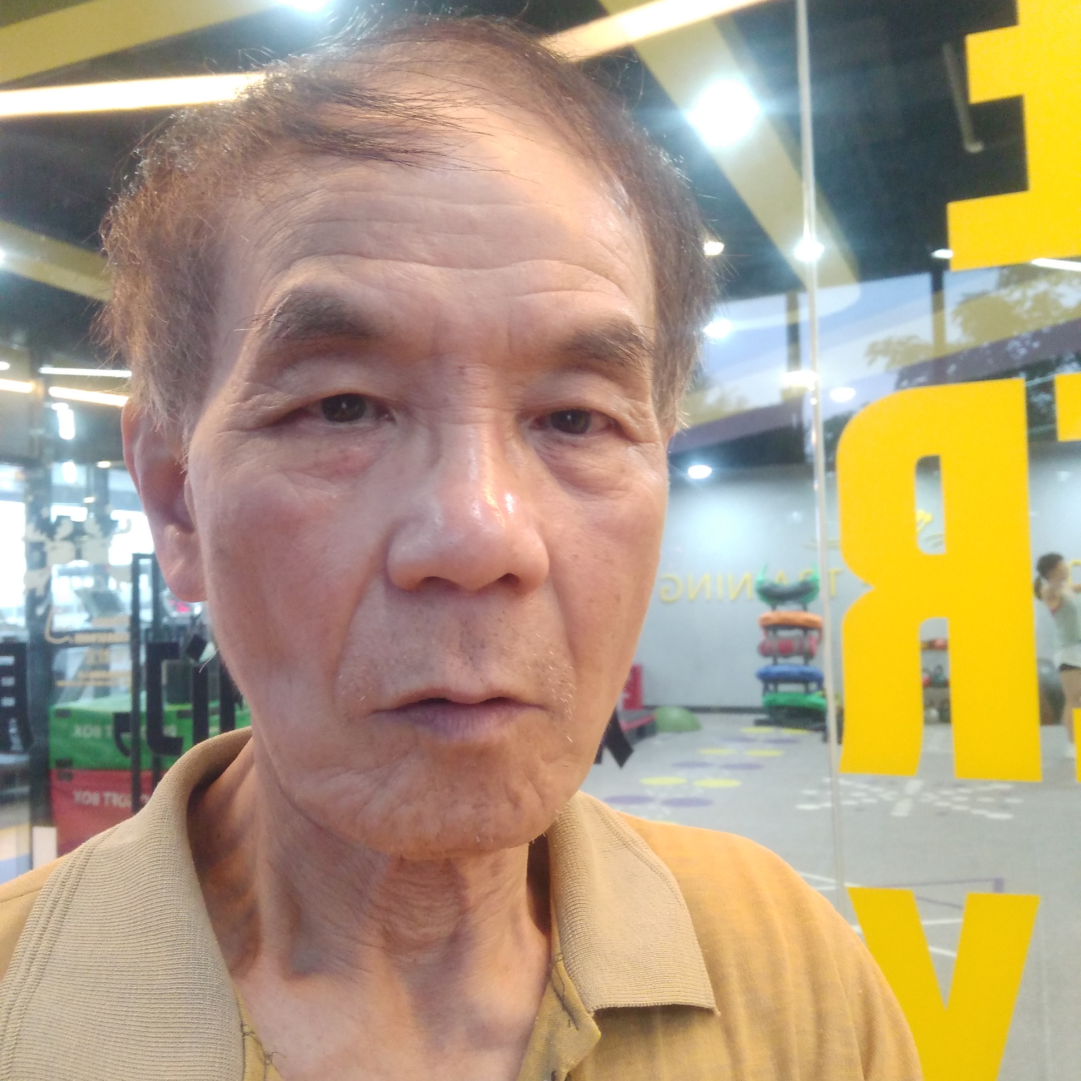 F S J S 的照片