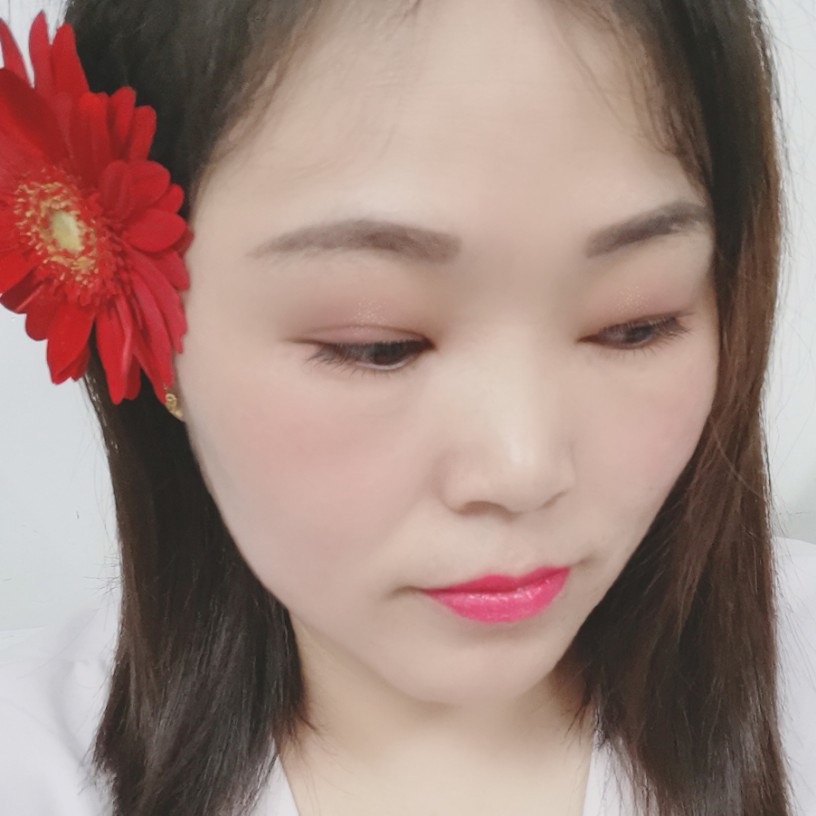义气迎矜柔的照片