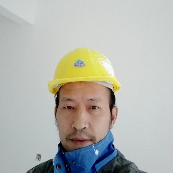 暖光错落的照片