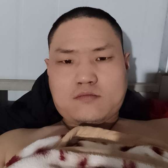 霓裳与爱笑的照片