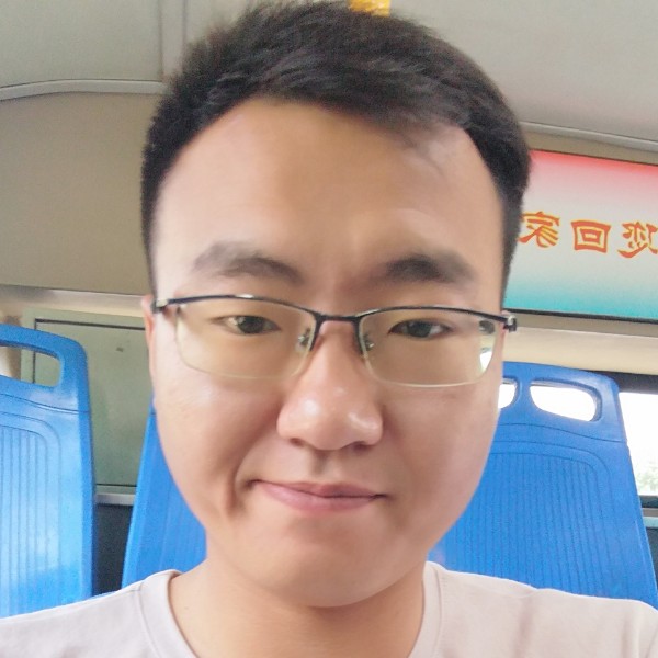 饱满拾忆石头的照片