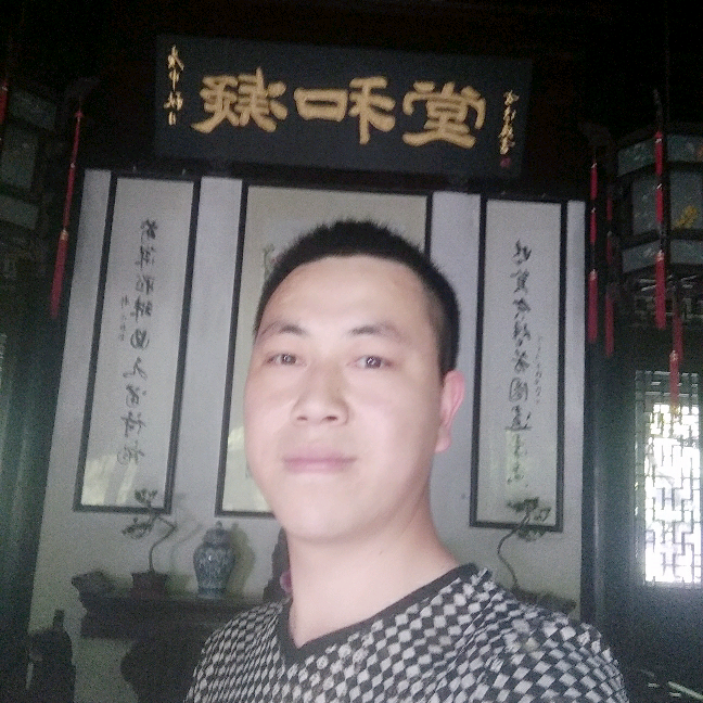 唯一的深拥宝贝的照片