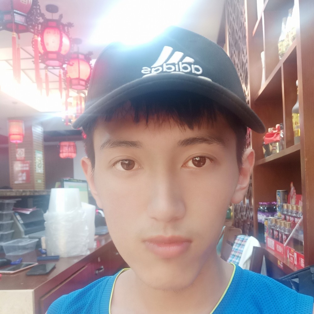 残雪li ve的照片