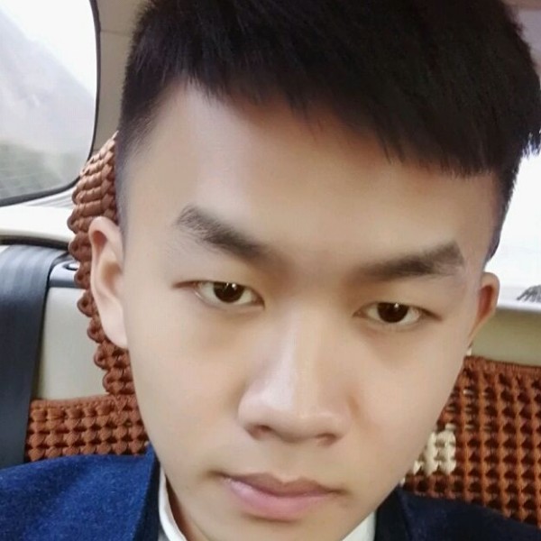 忙碌的人儿的照片