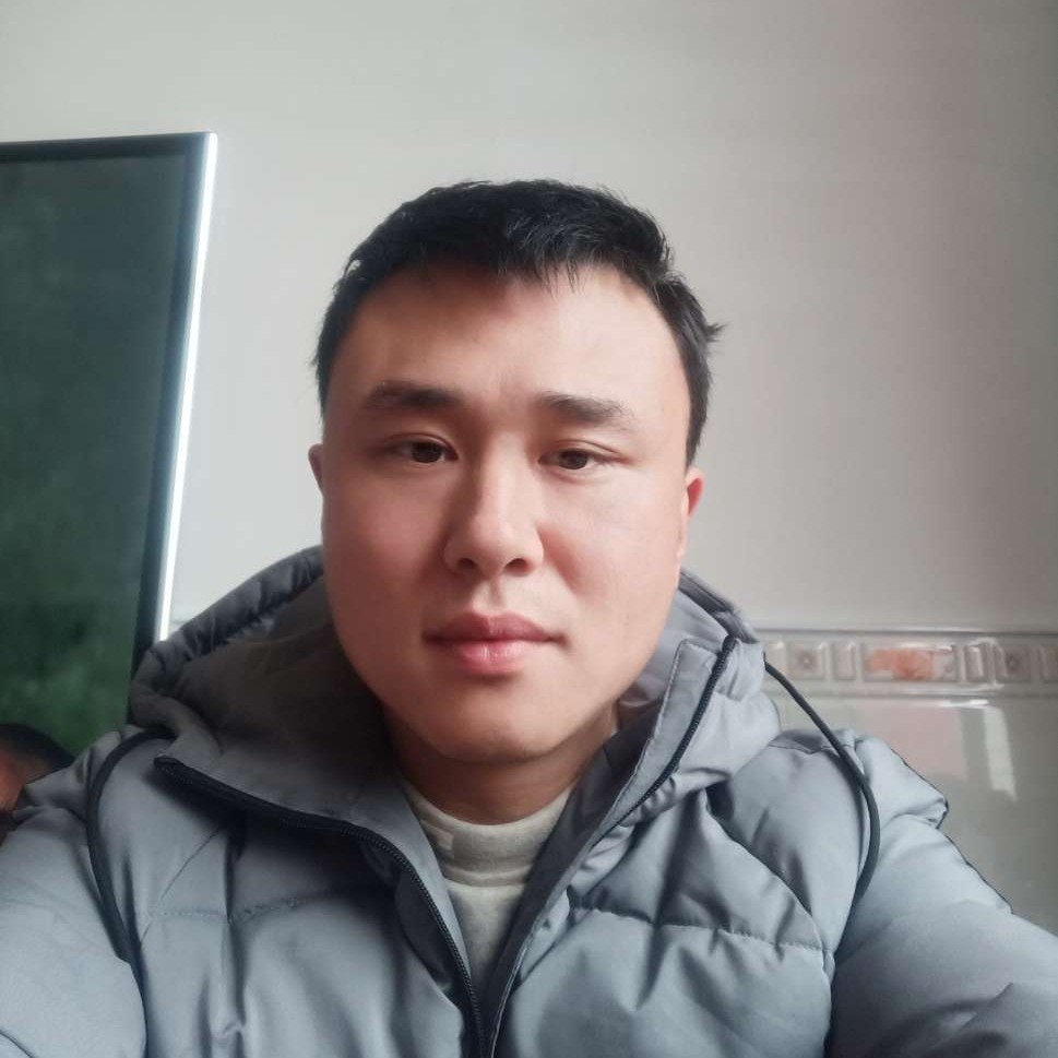 美女漫步感动的照片