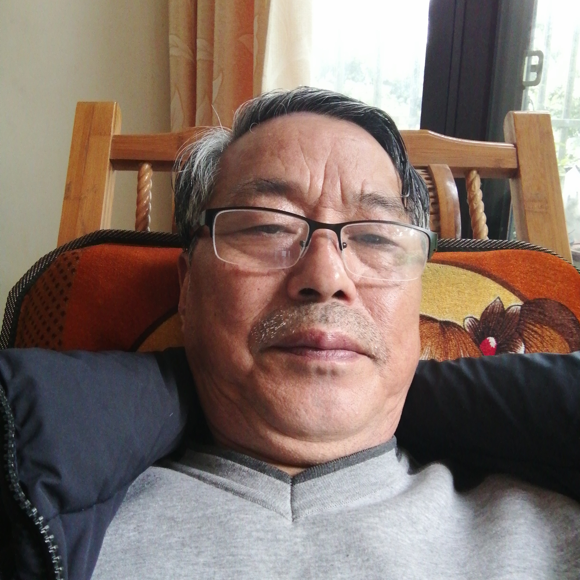 丝袜独寂的照片