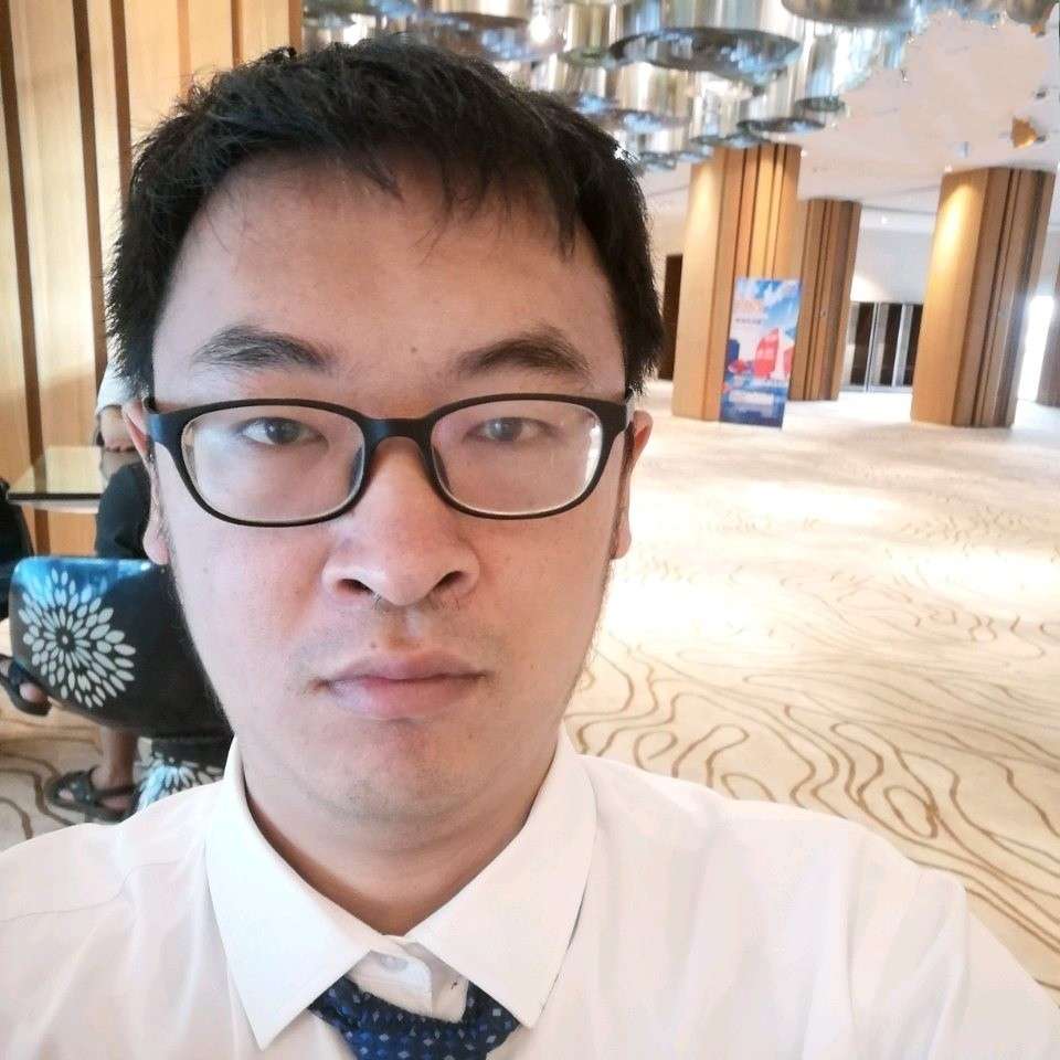 无心笑小伙的照片