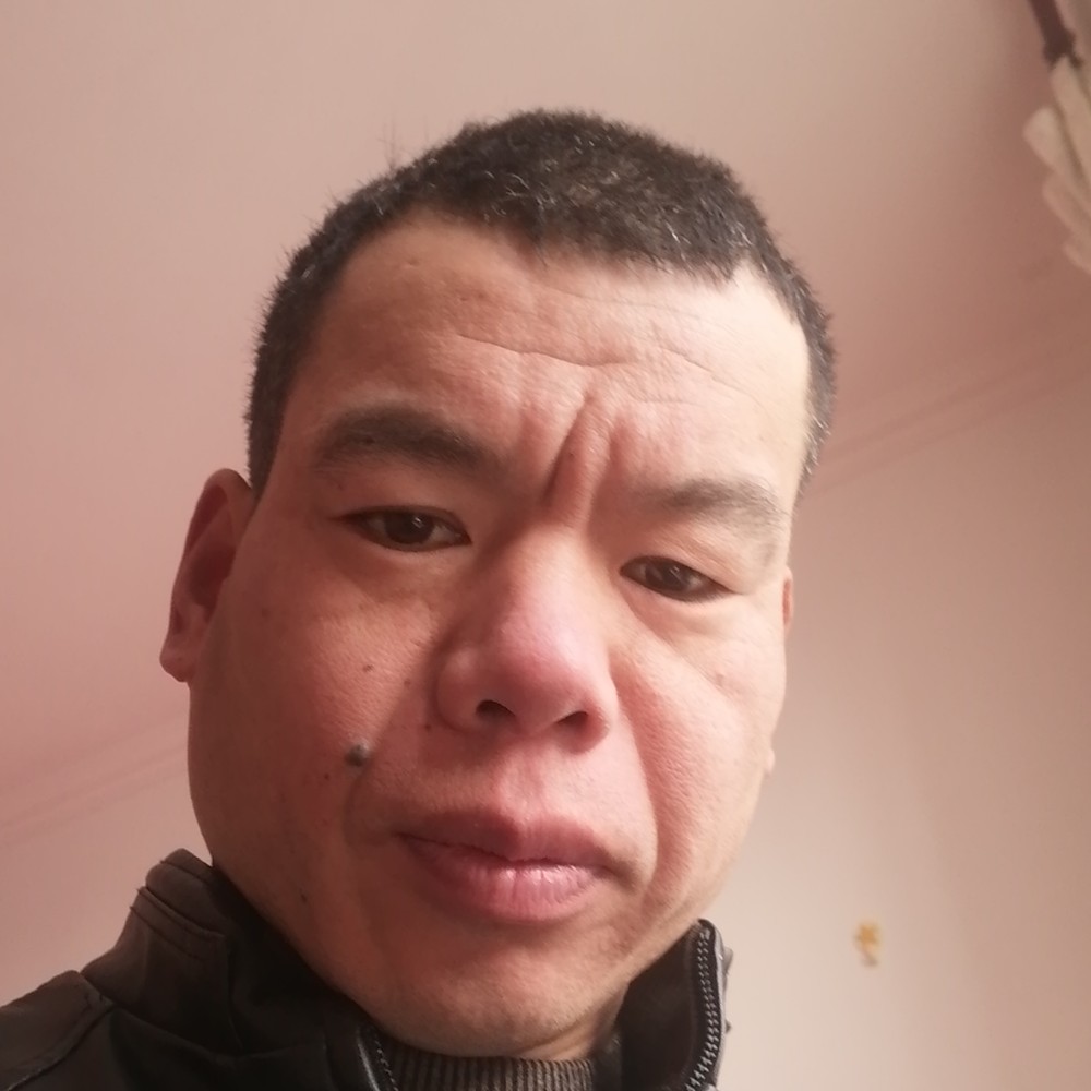 心情挽手寂冷的照片