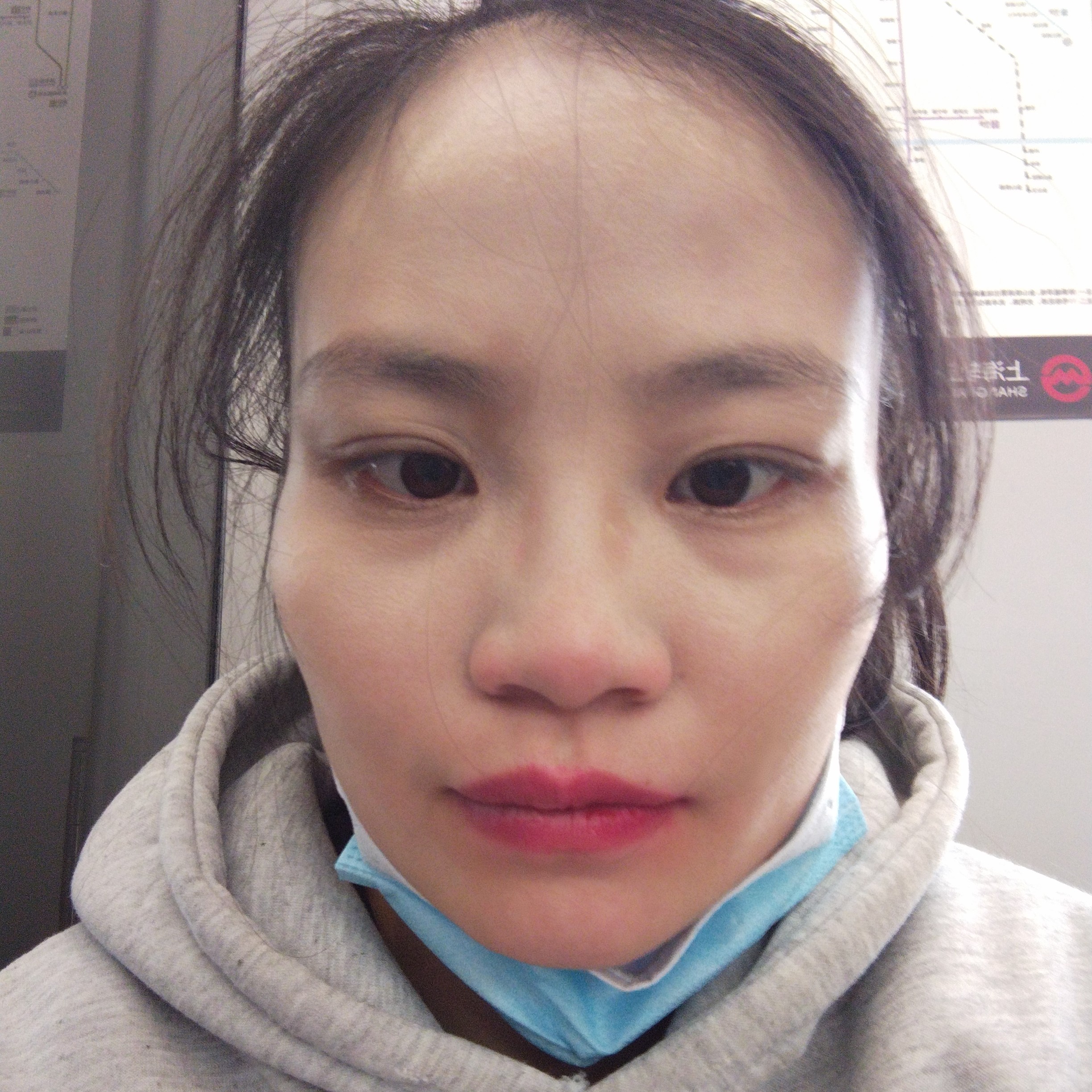 镜子多么眼睛大的照片